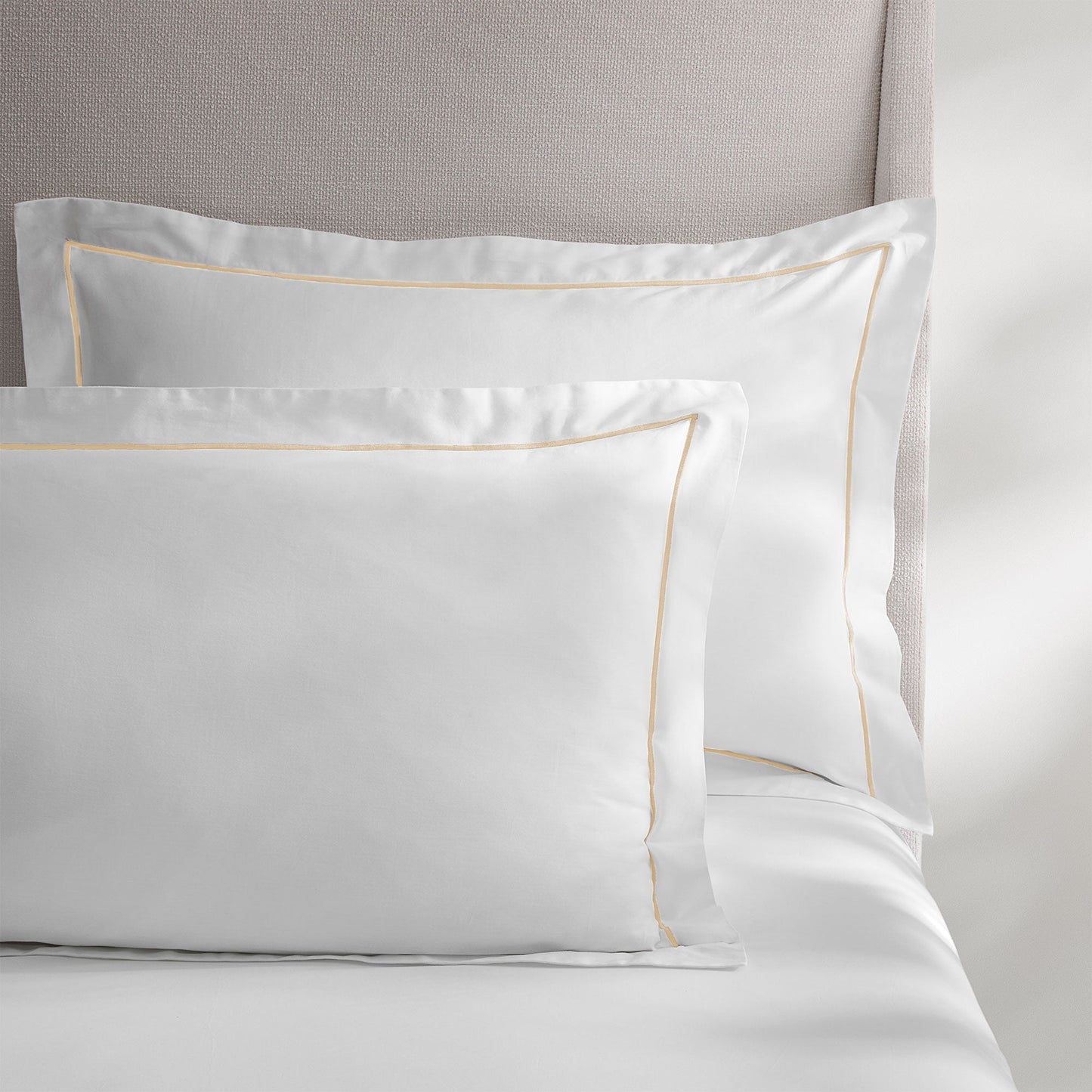 Ricamo Embroidered Sateen Shams