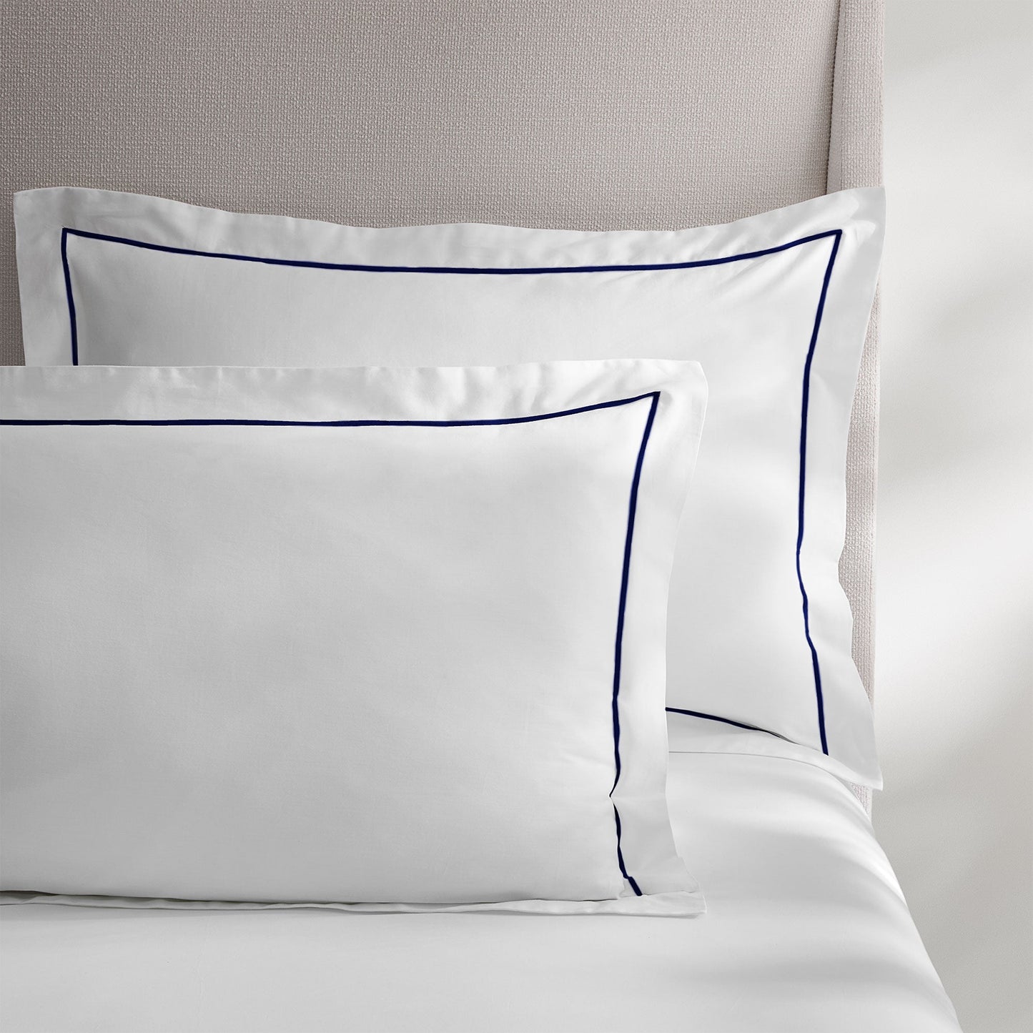 Ricamo Embroidered Sateen Shams